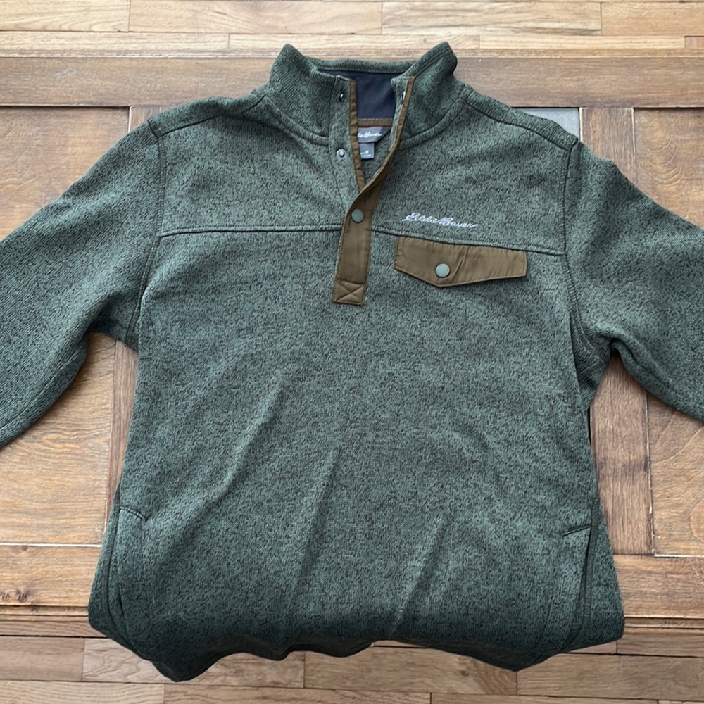 Green Eddie Bauer crew neck sweater.